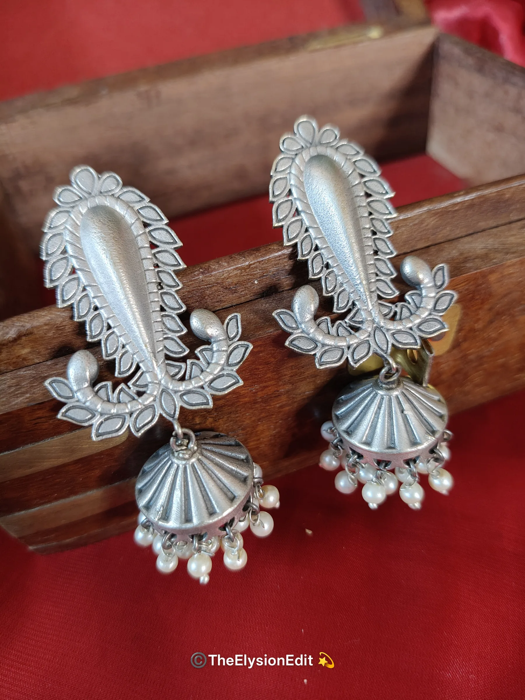 Paan Oxidised Jhumka — The Elysion Edit
